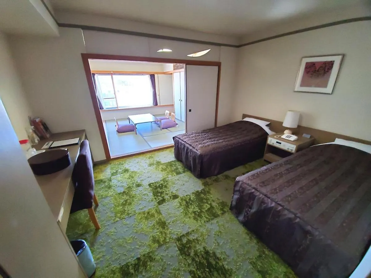 The Gran Resort Elegante Kyōto 3*,